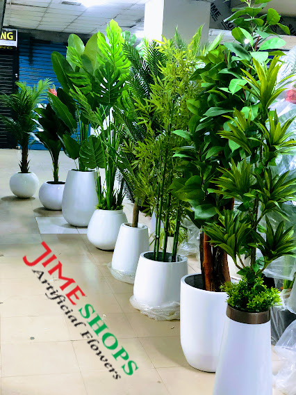  Artificial Plants